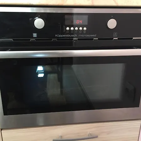 2-bed,2-bath, Free Private Parking Appartement Sables d'or